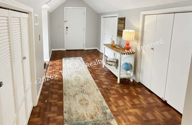 2118 Fairfax Ave Apt 3