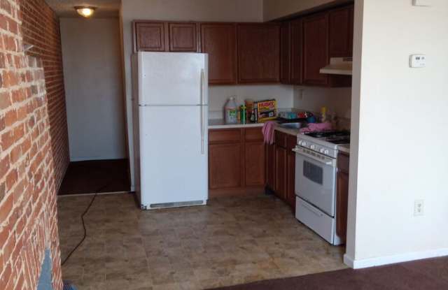 Photo of 1199 West Franklin Street