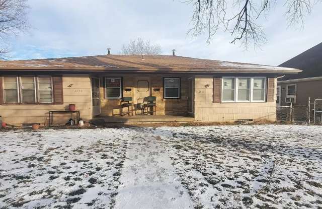 4250 East 60 Terrace - 4250