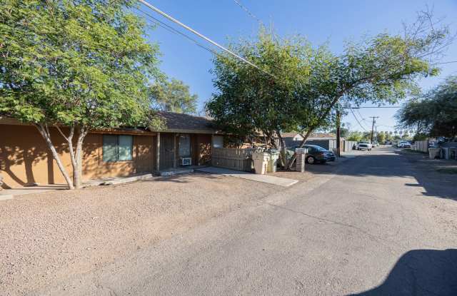 Photo of 6016 W VISTA AVE