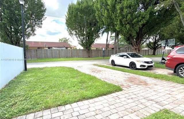 13954 Southwest 279th Lane