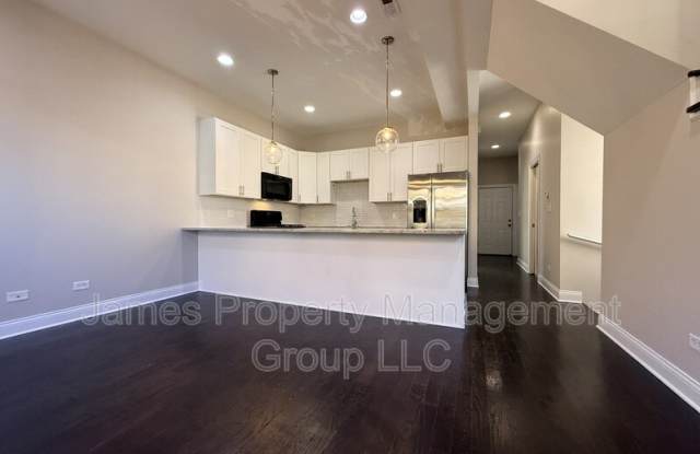 2511 W Cortland St - 2