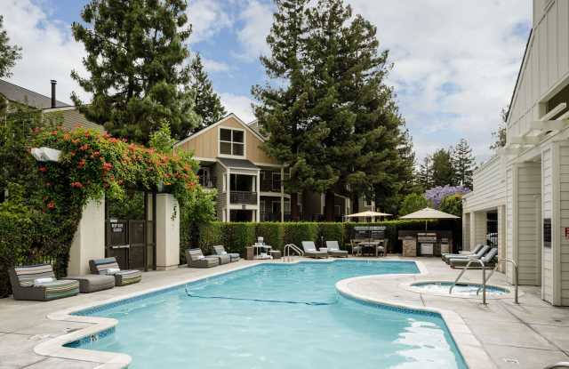 Orchard Glen Apartments