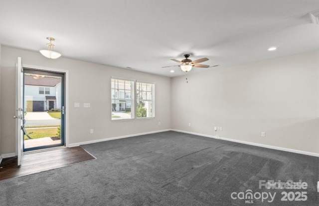 134 Clove Hitch Drive