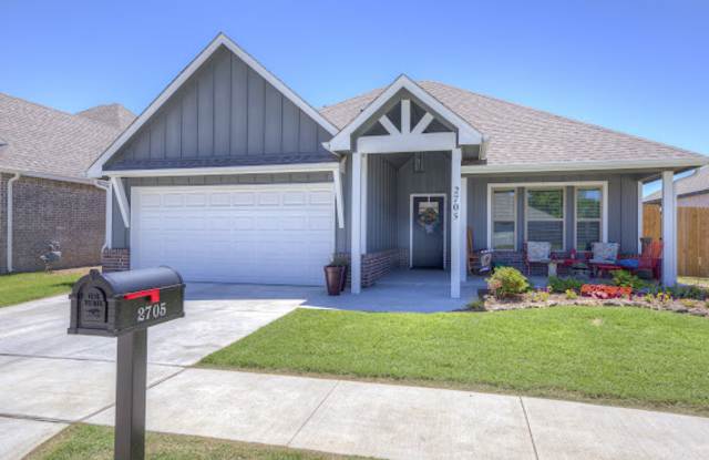 Photo of 2705 West Madison Street