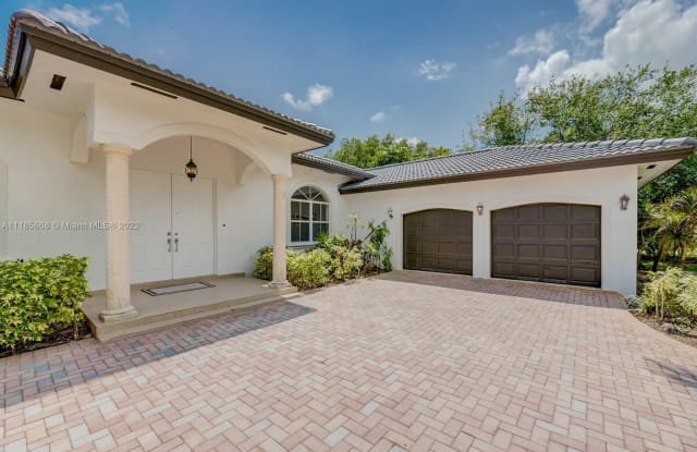 14501 SW 82nd Ave - 14501 Southwest 82nd Avenue, Palmetto Bay, FL 33158