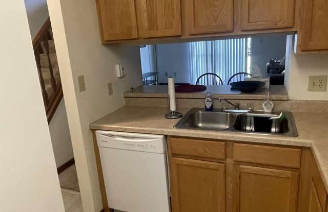 2446 S Brittany Lane