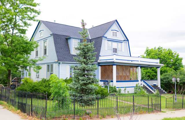706 South St