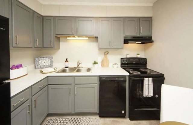 Photo of Palmetto Creek Townhomes