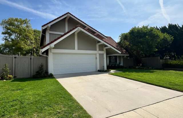 Camarillo - Four bedroom, 2.5 bathroom, plus loft