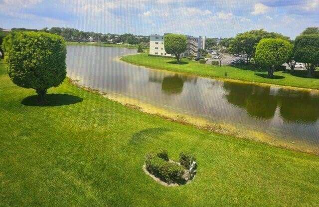 Photo of 4074 Cornwall D