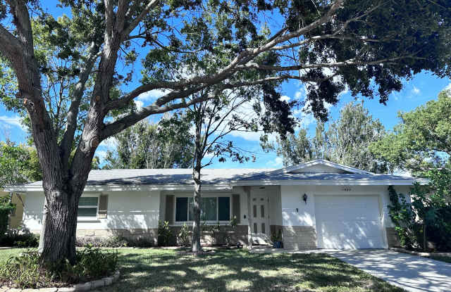 1422 Byram Drive
