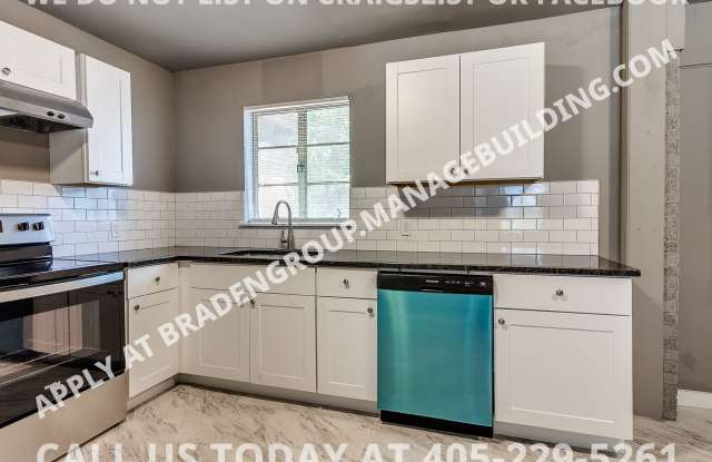 3720 NW 20th St