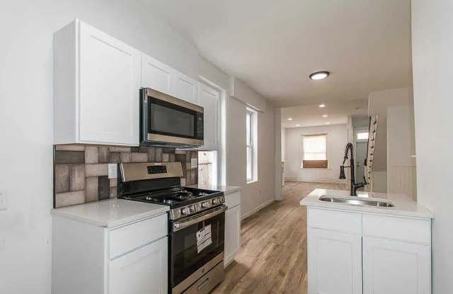 2245 North Lambert Street