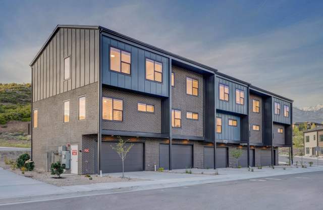 Trailside Townhomes