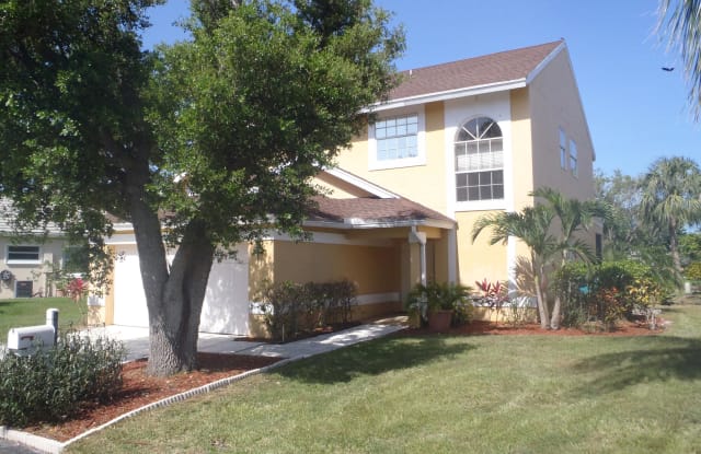 1222 Sussex Street - 1222 Sussex Street, Boynton Beach, FL 33436