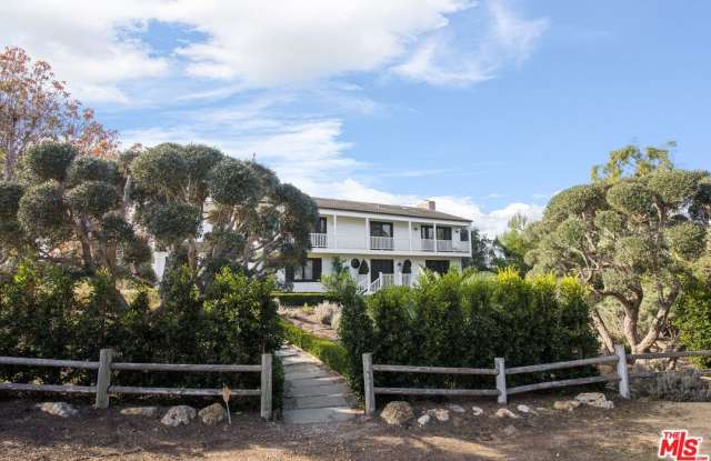 30362 Morning View Dr