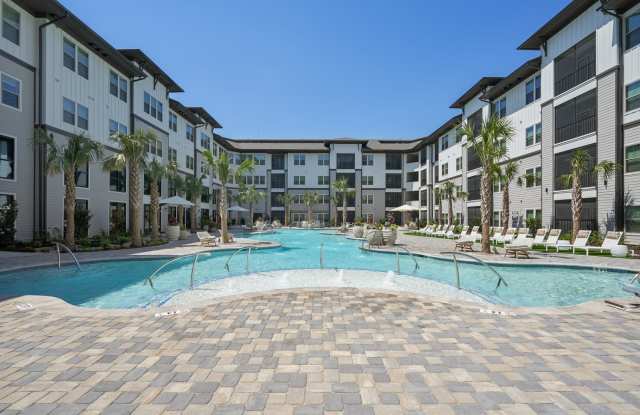 Photo of Solay Carnes Crossroads Apartments