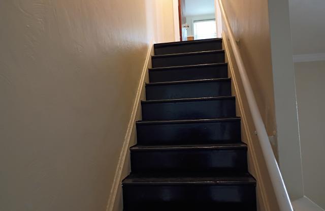 Photo of 4531 Coleridge St