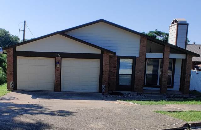 101 Deer Glen