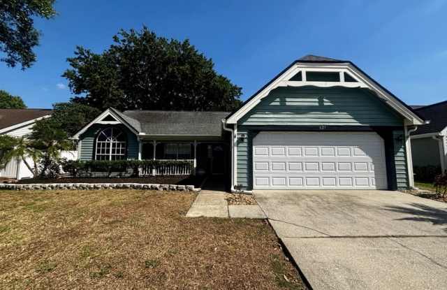 621 White River Drive