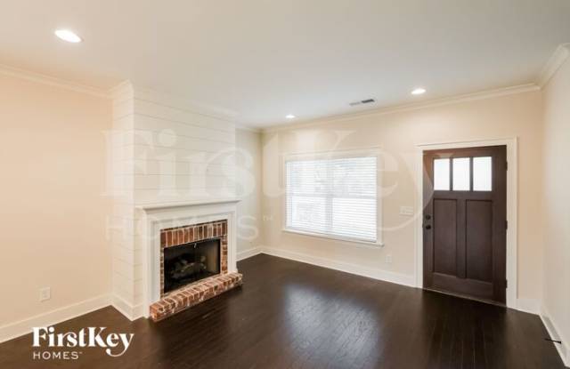 2704 Wenonah Oxmoor Road