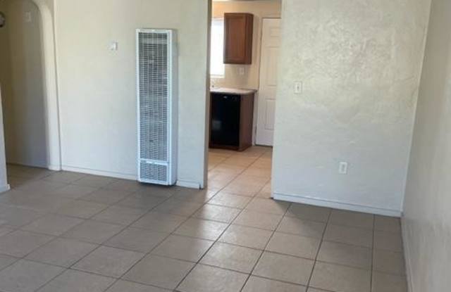 2229 North Columbus Boulevard #2