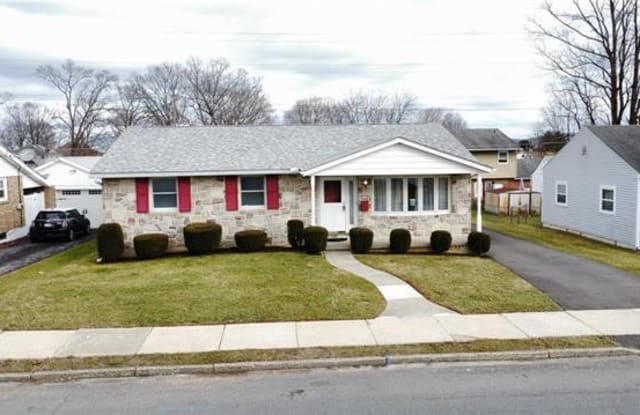 2110 Livingston Street - 2110 Livingston Street, Bethlehem, PA 18017