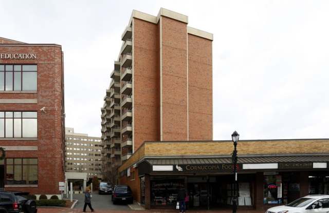 Photo of Pleasant Plaza