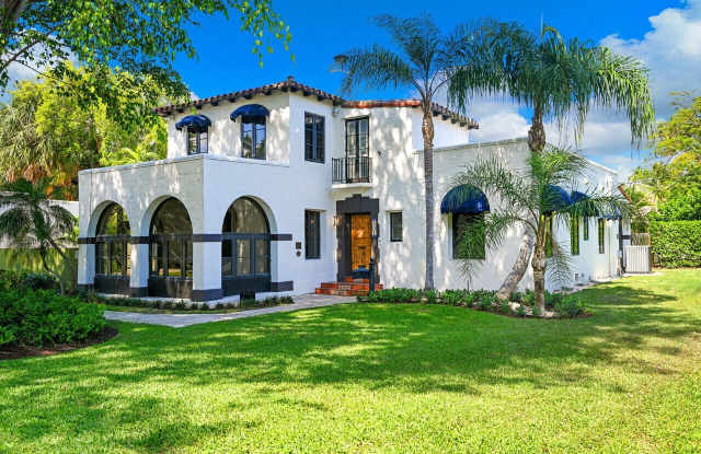 Photo of 801 Hibiscus Street