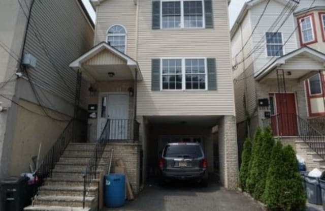 104 Livingston St - 104 Livingston Street, Elizabeth, NJ 07206