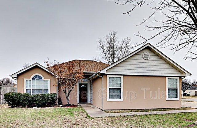 10419 E 96th Pl N - 10419 East 96th Place North, Tulsa County, OK 74055