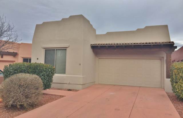Photo of HOUSE - VILLAGE OF OAK CREEK - FIRECLIFF