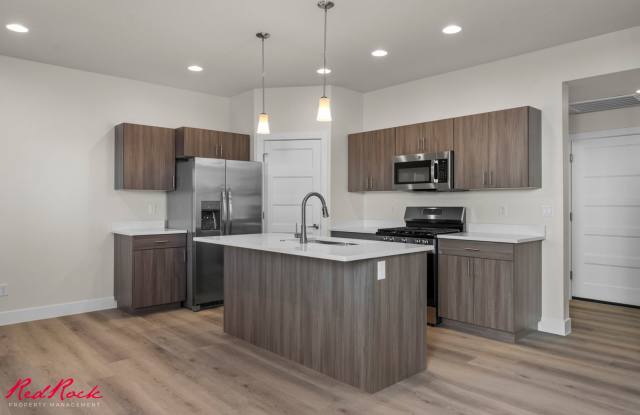 Photo of NEW 3 Bedroom Townhome in Washington!