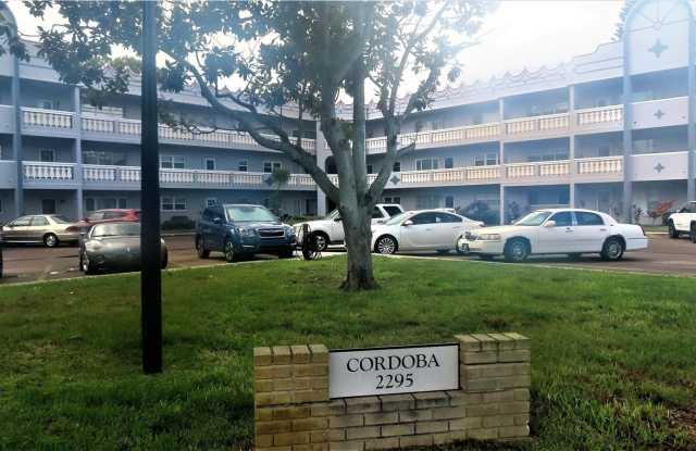 Photo of 2295 AMERICUS BOULEVARD E