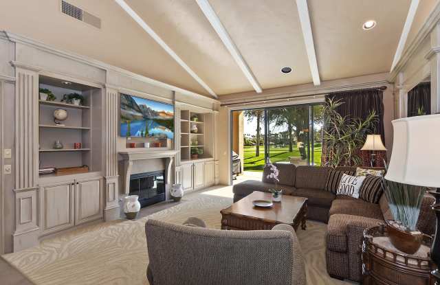 38615 Palm Valley Drive