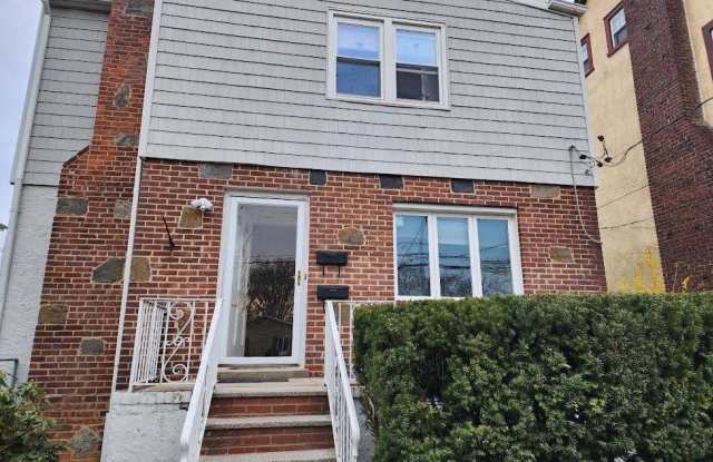 44  Parkridge AVE