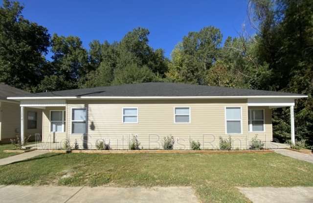 320 Bellewood A