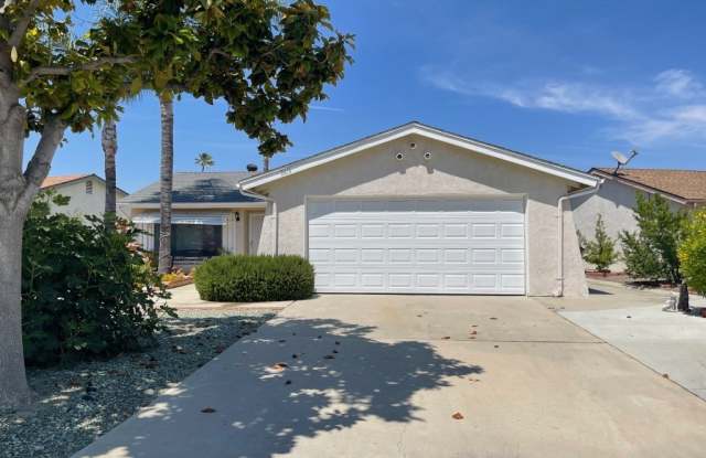 2416 El Rancho Circle