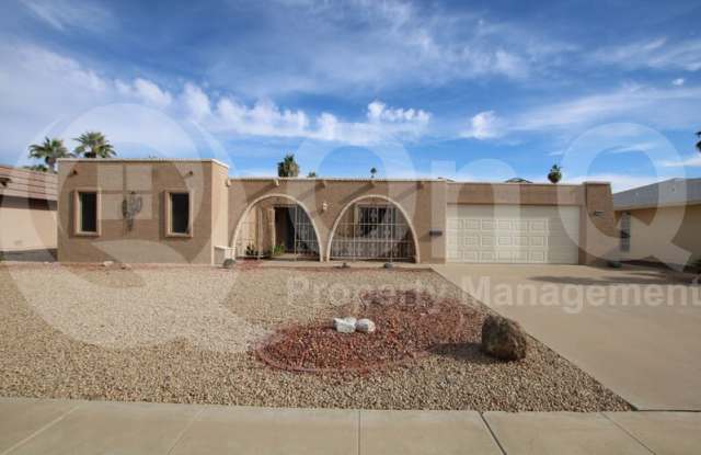 16205 North Desert Holly Drive