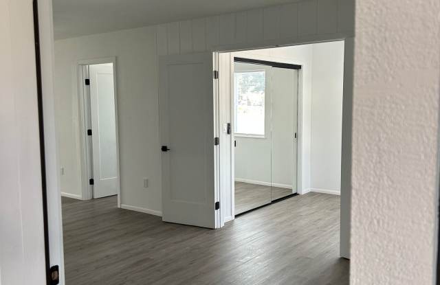 Lahaina Terrace- Ocean Front!!