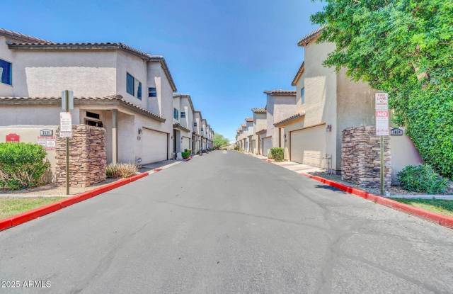 3034 N 39TH Street unit: 12