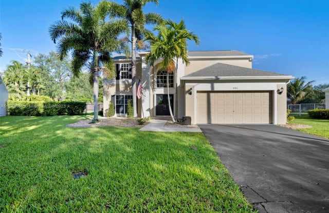 4905 SW 105th Ter - 4905 Southwest 105th Terrace, Cooper City, FL 33328