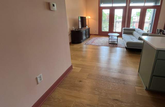 Photo of 825 North 4th Street