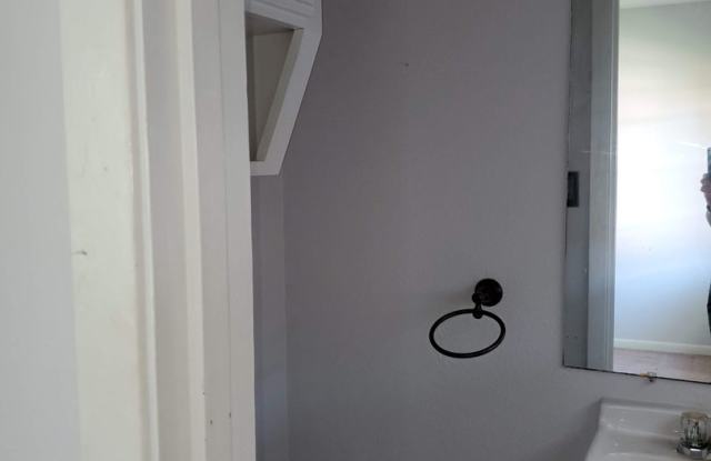 Photo of 2514 Belmont