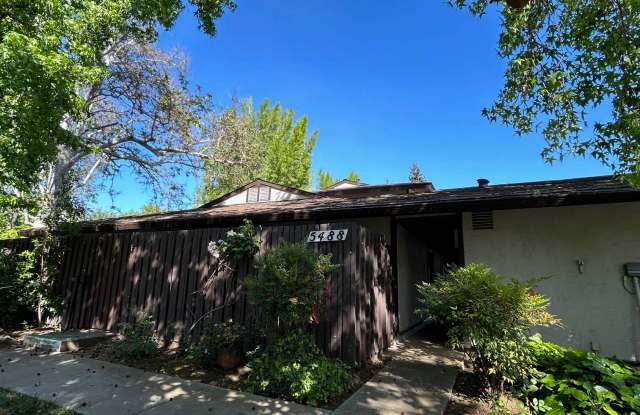 5488 Roundtree Drive #E - 1 - 5488 Roundtree Drive, Concord, CA 94521