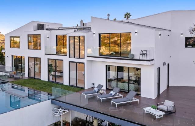 Photo of 7567 Hermes Dr