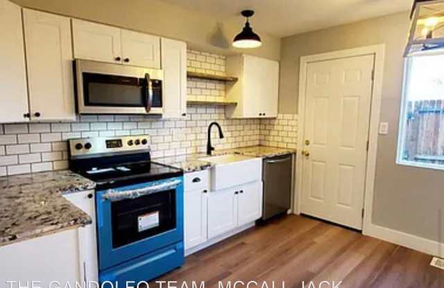 1406 E. 9th st #5