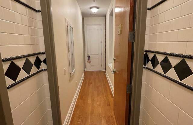 377 New York Avenue unit: C