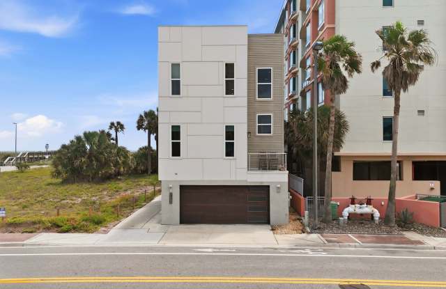 115 1st St S Jacksonville Beach, FL